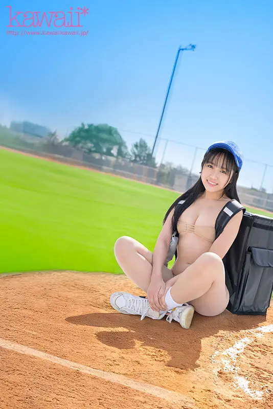 白月さとみ | 衝撃の化学反応！複数プレイ×小柄女性 超エロいセクシーショット-2