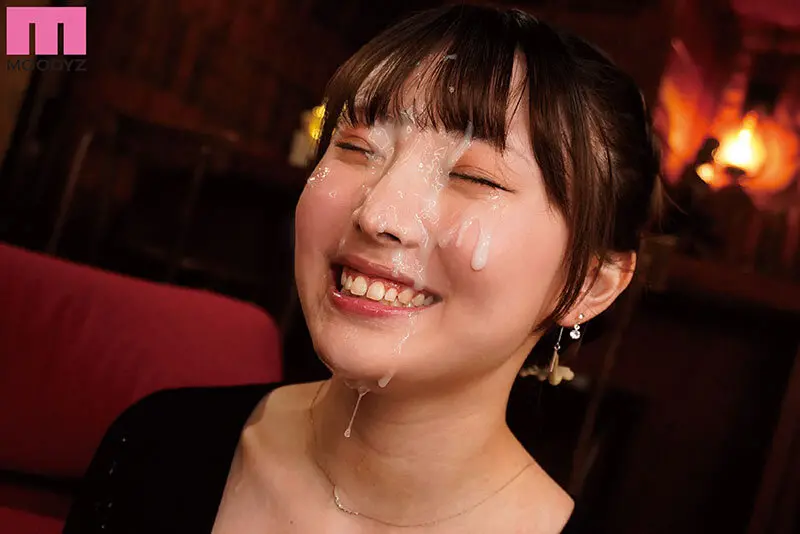 高嶺エマ | 未知の興奮！複数プレイが支配するデビュー×コンパニオン 極エロスチール写真-2
